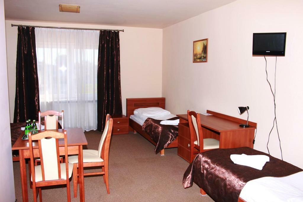 Hotel Astor Radom Exterior foto